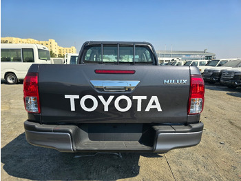 سيارة TOYOTA Hilux