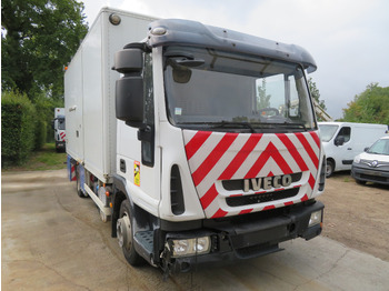 شاحنة صندوقية IVECO EuroCargo