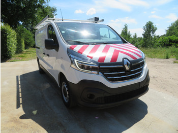 فان المدمجة RENAULT Trafic 2.0