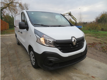 فان المدمجة RENAULT Trafic 1.6