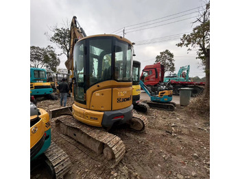 حفار صغير XCMG