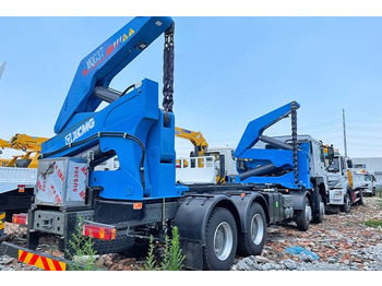 ناقلة حاويات/ شاحنة حاويات لنقل الحاويات للبيع  XCMG 37 Ton Side Lifter Truck for Sale in Angola: صورة 2