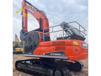 حفار زاحف DOOSAN DX300