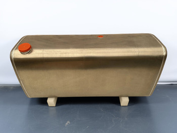 خزان الوقود VOLVO