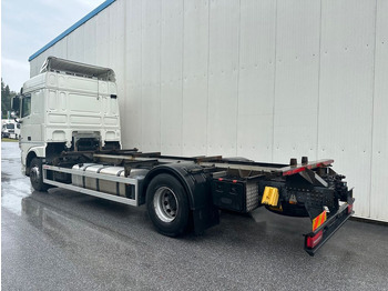 ناقلة حاويات/ شاحنة حاويات DAF XF 460 SpaceCab Retarder TÜV neu: صورة 4