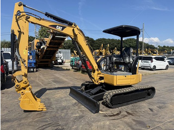 حفار صغير CATERPILLAR 303.5
