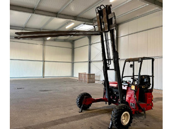 رافعة شوكية مثبتة على شاحنة MOFFETT