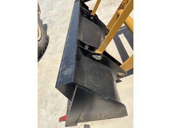 لودر ذو محراث خلفي/ باكهو CATERPILLAR 420F discount hot sale backhoe loader jcb: صورة 3 لودر ذو محراث خلفي/ باكهو CATERPILLAR 420F discount hot sale backhoe loader jcb: صورة 3