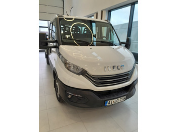شاحنة توصيل مفتوحة IVECO Daily