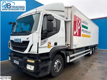 شاحنة ذات مبرد IVECO Stralis 400