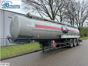 نصف مقطورة صهريج TRAILOR