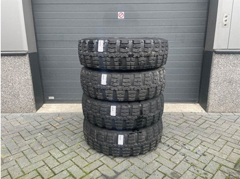 الإطارات والجنوط CONTINENTAL