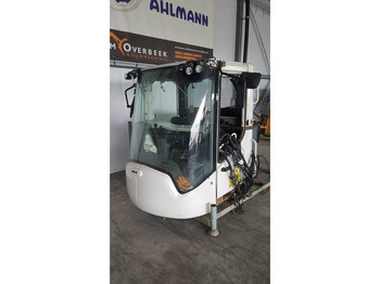 الكابينة والداخلية LIEBHERR