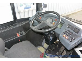 Interior photo 1: حافلة المدينة Solaris MAN Urbino 12 40 Sitz-& 63 Stehplätze Dachklima