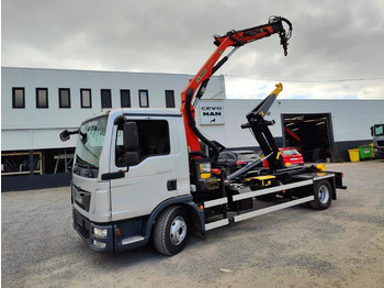 شاحنة برافعة خطافية MAN TGL 12.250