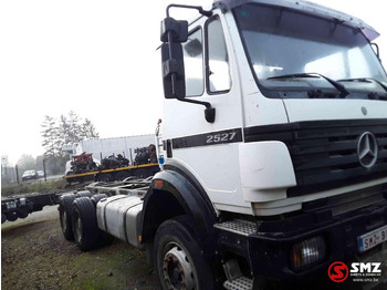 شاحنة بهيكل معدني للمقصورة Mercedes-Benz 2527 6x4motor slecht: صورة 4