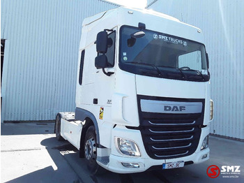 مقطورة السحب DAF XF 460
