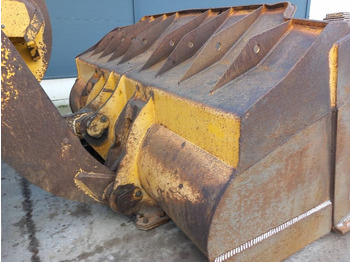 اللودر بعجل Komatsu WA500-7: صورة 5