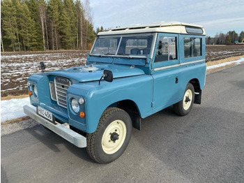 سيارة LAND ROVER