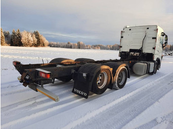 شاحنة بهيكل معدني للمقصورة Volvo FH 13: صورة 4