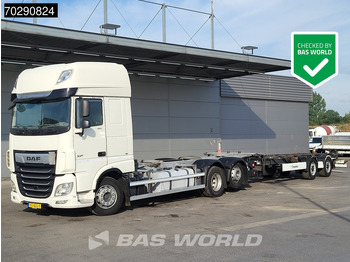 ناقلة حاويات/ شاحنة حاويات DAF XF 480