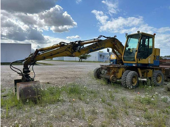 حفار ذو عجلات CASE 788