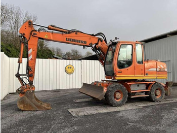 حفار ذو عجلات LIEBHERR A 316