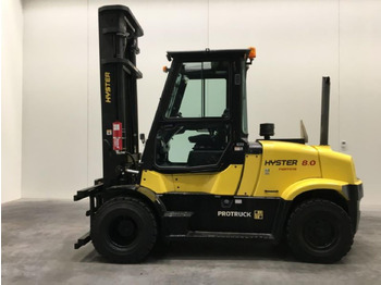 آلة نقل الحاويات HYSTER