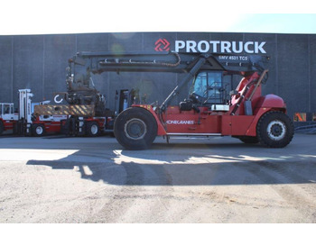 آلة حمل الحاويات في الأماكن الصغيرة KONECRANES