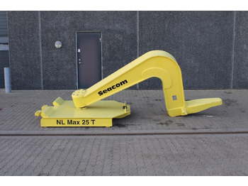 معدات الموانئ SEACOM