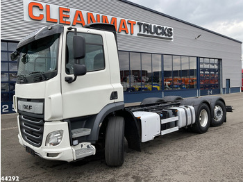 شاحنة بهيكل معدني للمقصورة DAF CF 450