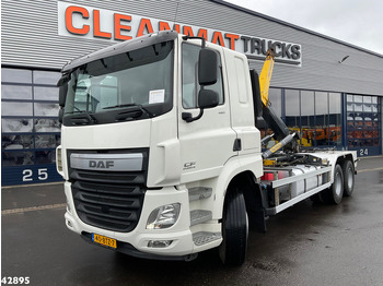شاحنة برافعة خطافية DAF CF 460