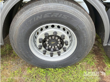 نصف مقطورة قلابة للبيع  SCHMITZ Auflieger Kipper Stahlrundmulde 29m³: صورة 2