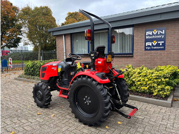 جرار صغير Kioti CK 3310 HST: صورة 3 جرار صغير Kioti CK 3310 HST: صورة 3