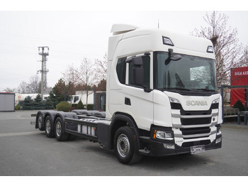 شاحنة بهيكل معدني للمقصورة SCANIA G