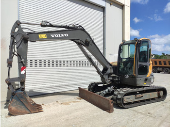 حفار زاحف VOLVO ECR88D
