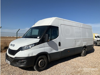 شاحنة توصيل مغلقة IVECO Daily 35s18