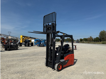 رافعة شوكية كهربائية LINDE E15