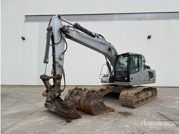 حفار زاحف LIEBHERR