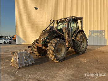 جرار VALTRA T174