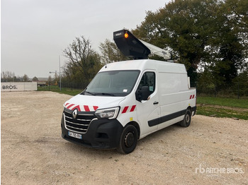 منصة محمولة مثبتة على الشاحنة RENAULT Master