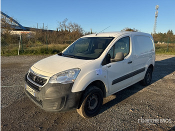 شاحنة توصيل مغلقة PEUGEOT Partner