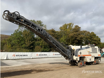 ماكينة الكشط على البارد WIRTGEN