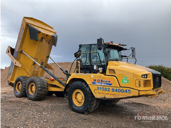 شاحنة مفصلية CATERPILLAR 730