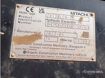 حفار زاحف HITACHI ZX130LCN-7