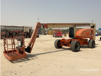 مرفاع مفصلي JLG