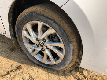 سيارة 2017 Toyota Corolla Automobile: صورة 5