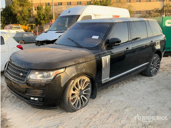 سيارة دفع رباعي LAND ROVER
