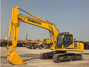 حفار زاحف KOMATSU PC220-8