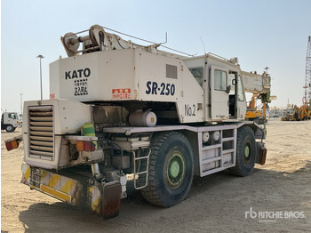 رافعة الطرق الوعرة Kato KR25H-V: صورة 4
